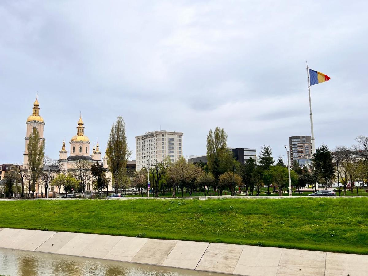 Central Metropolitan Bright 2 Яссы Экстерьер фото