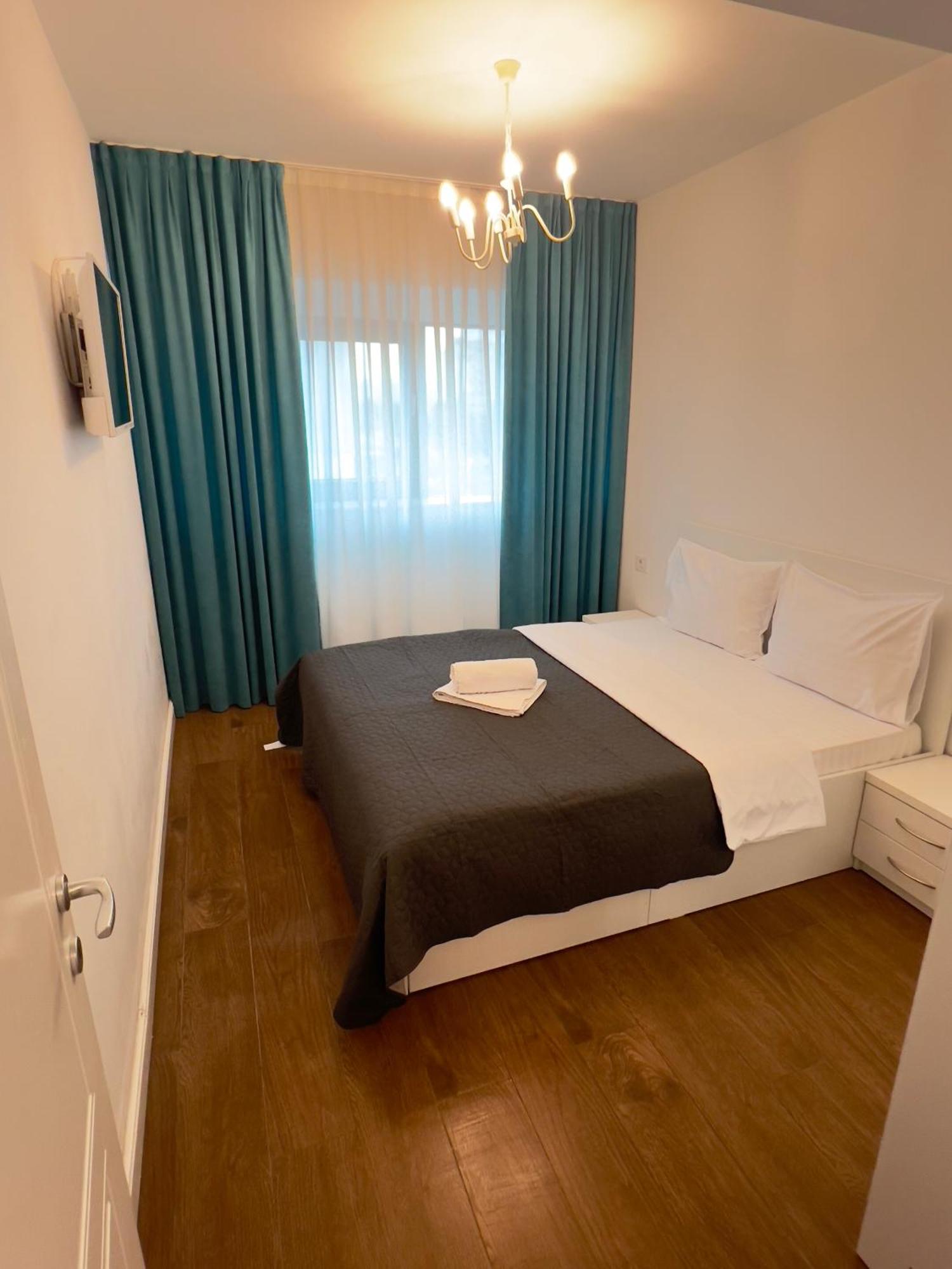 Central Metropolitan Bright 2 Яссы Экстерьер фото